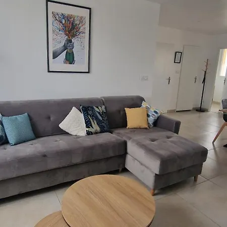 L'etape Champenoise Apartment